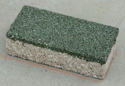 綠色陶瓷透水磚價格 綠色陶瓷透水磚價格